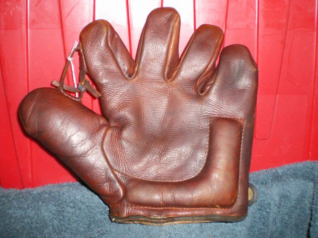 Victor Softball Front